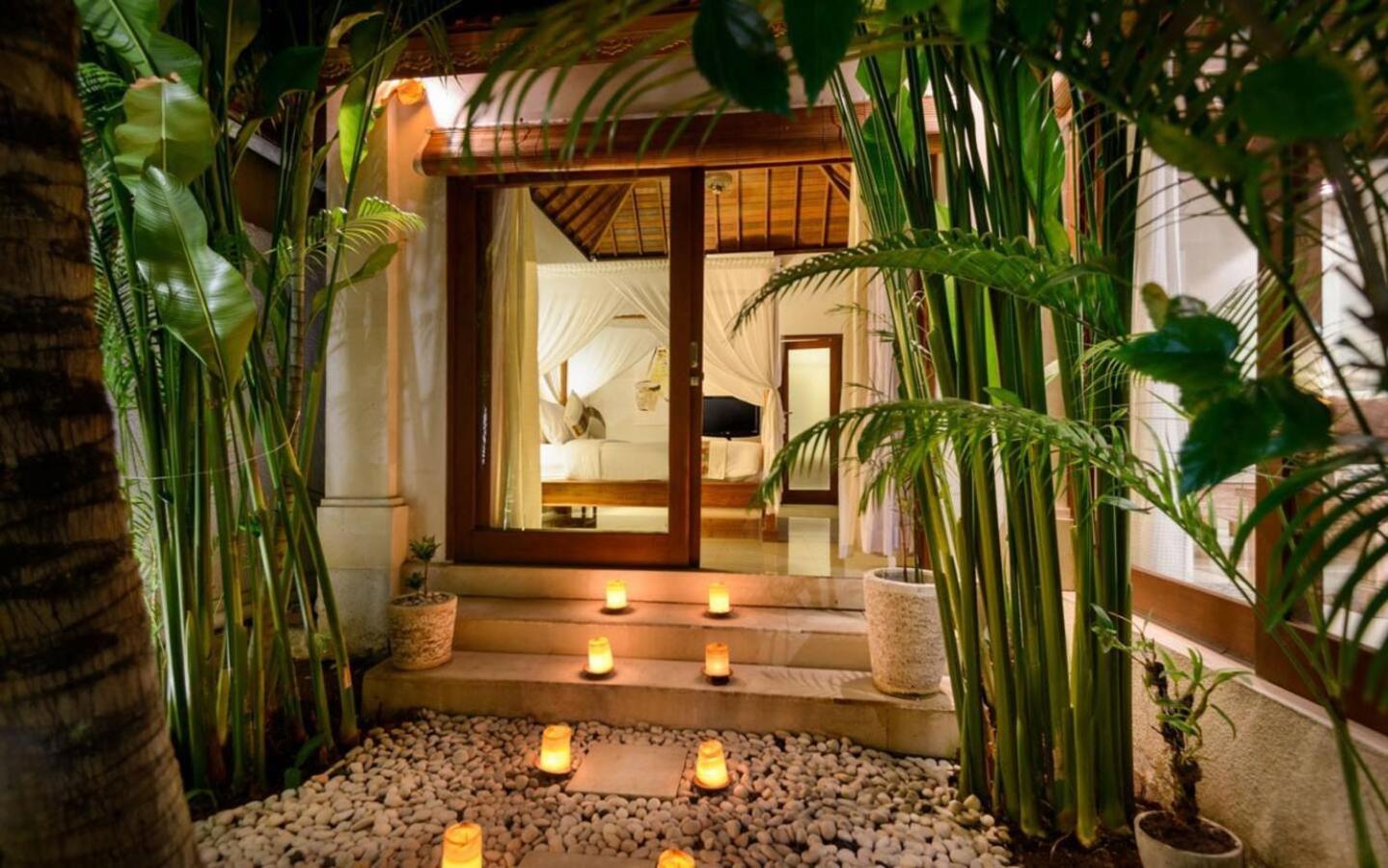 הוילה Heart Of Seminyak, 2Br, Sleeps 4, Walk To Bintang מראה חיצוני תמונה